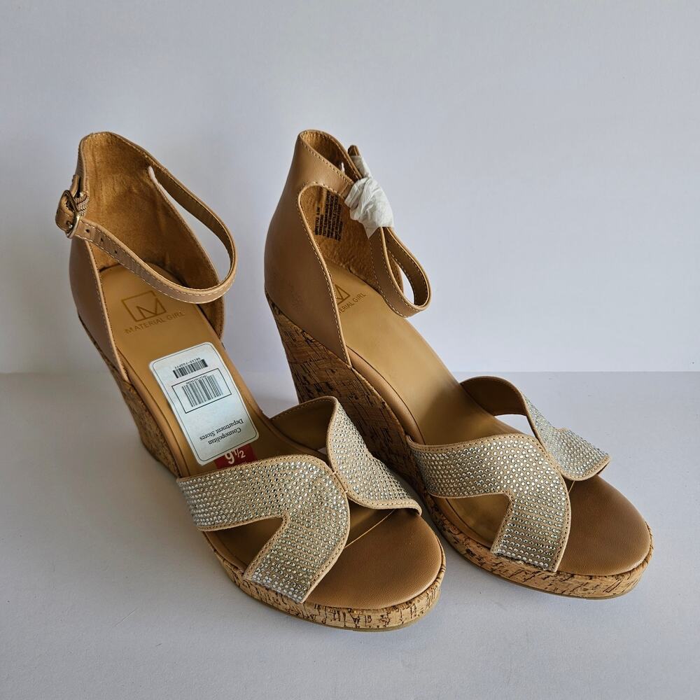 Material Girl Etta2 Platform Heel Sandals Size 9.5M NIB